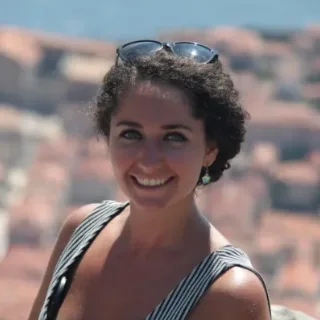 Portrait d'Adeline Denis, co-fondatrice de SisaFlow